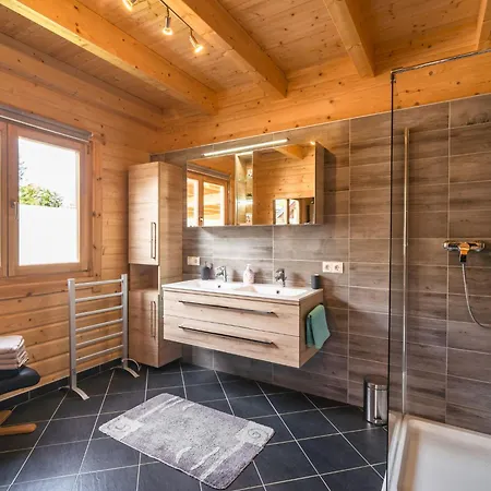 Chalet Cosy Holiday In Finkenstein Near Lake Ledenitzen